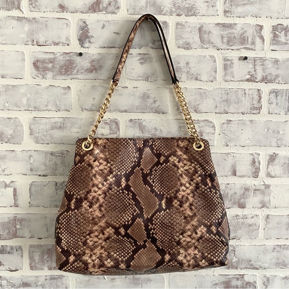 Michael Kors • Python Embosed Jet Set Chain Large Tote • Beige Brown Snakeskin - Picture 3 of 16